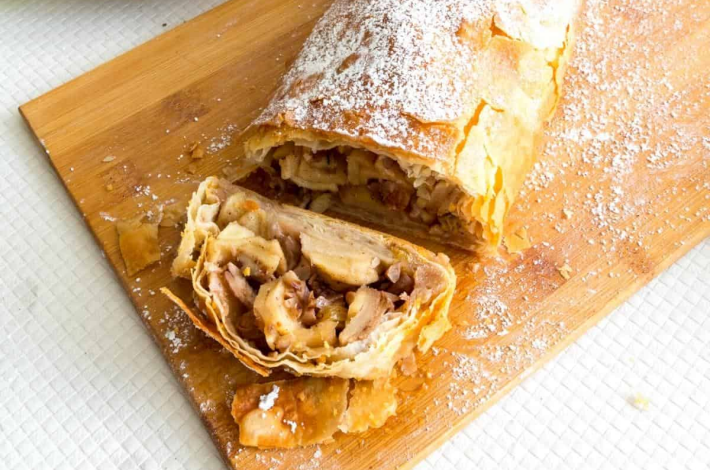 Easy Apple Strudel